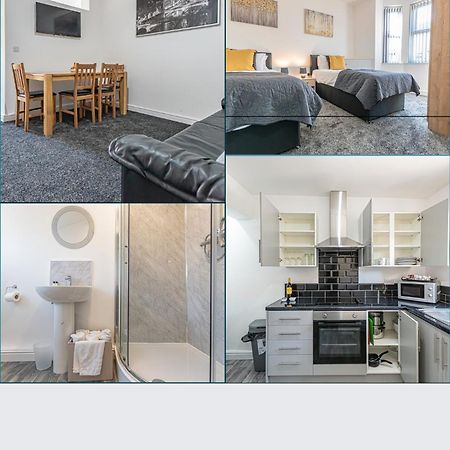 Wellfield Serviced Accommodation Warrington Exterior photo
